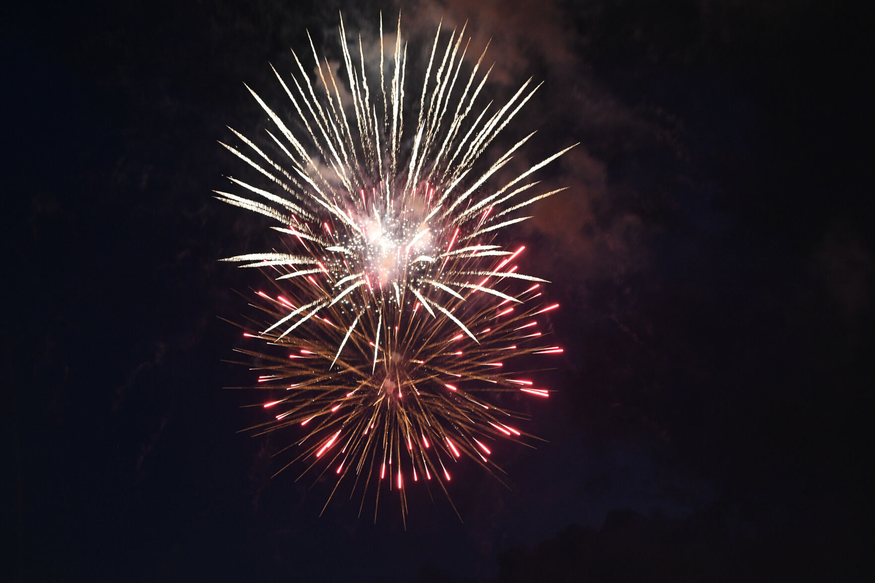 07022023 RkeFireworks p11
